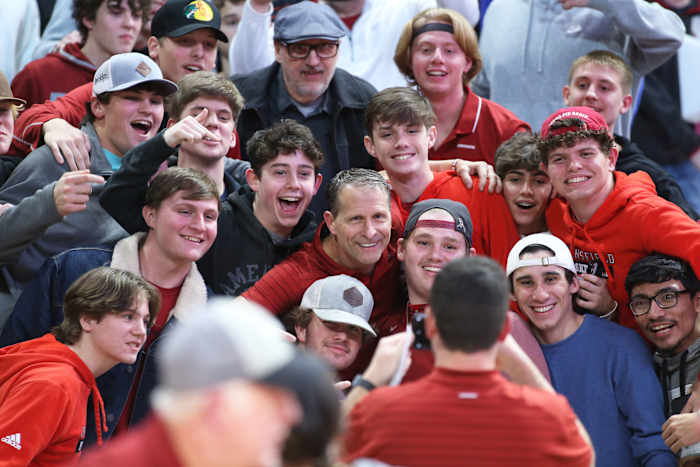 Eric Musselman-Fans-Elon